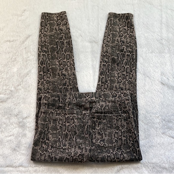 Like New Spanx Taupe Snakeskin Jean-ish Ankle Leggings - Picture 8 of 9
